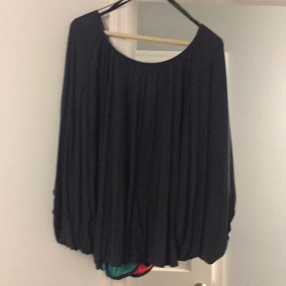 Long sleeved top